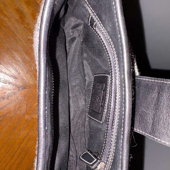 Coach Vintage G3J-9395 Demi Shoulder Bag - Picture 6 of 7